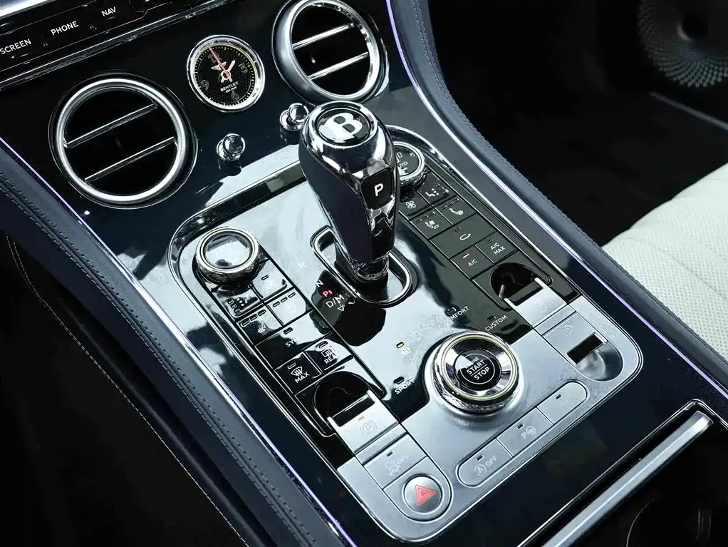 Bentley Continental — фото 7