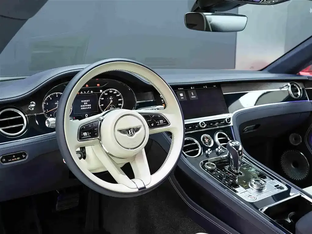 Bentley Continental — фото 9