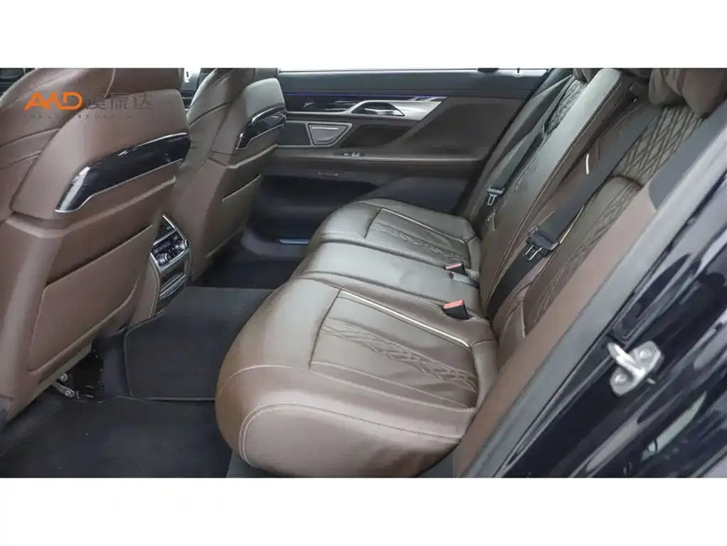 BMW 7 Series 2022 из CN, фото 6