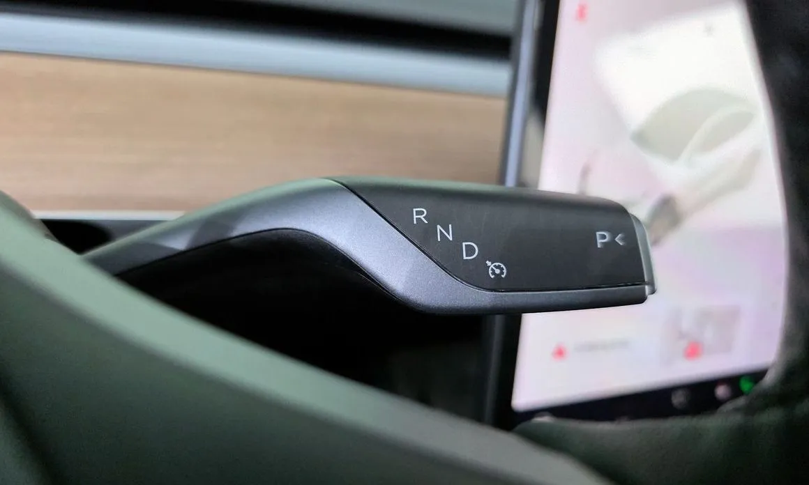 Tesla Model Y 2021 из KR, фото 8