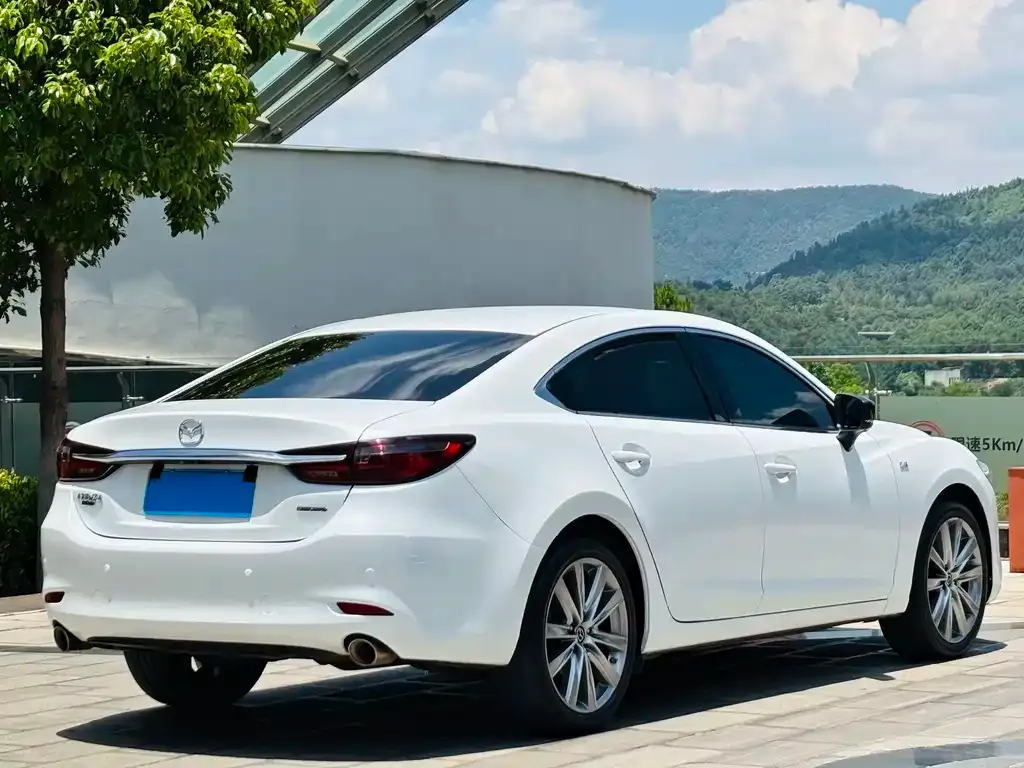 Mazda Atenza — фото 4