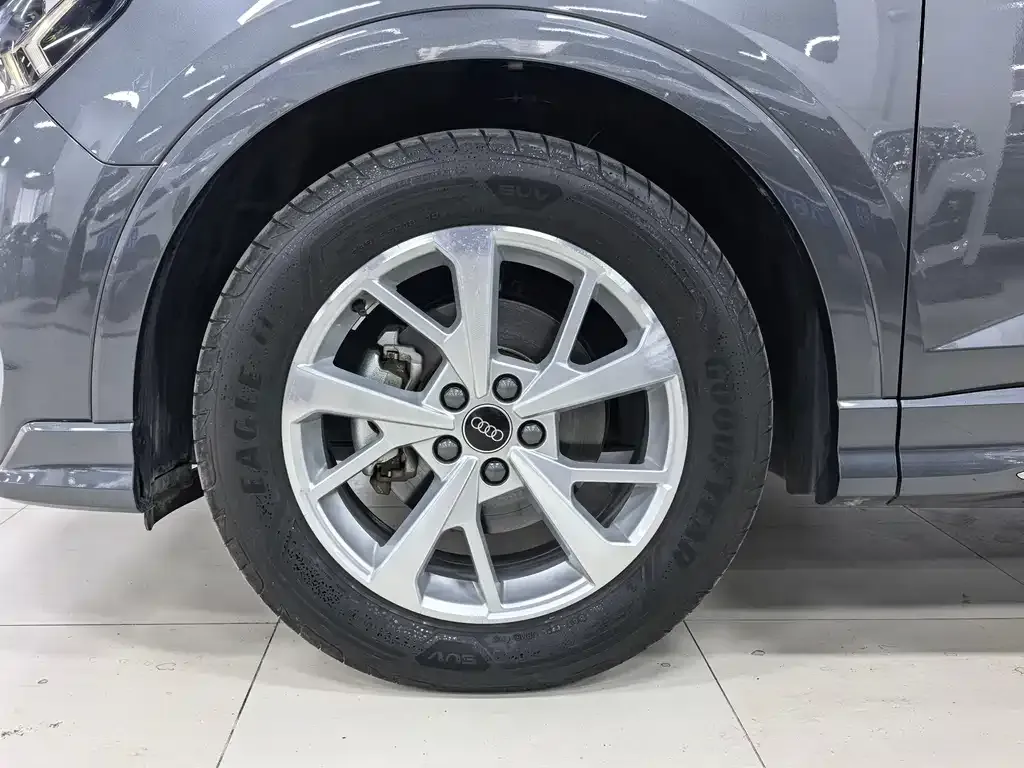 Audi Q3 Sportback 2023 из CN, фото 4