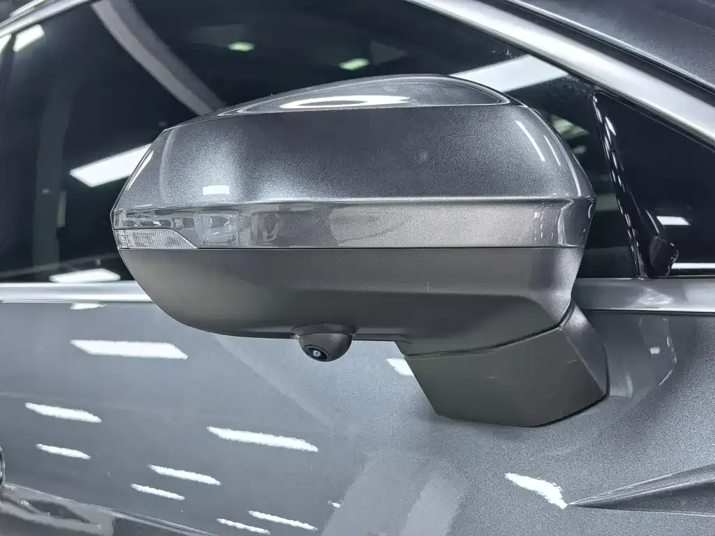 Audi Q3 Sportback 2023 из CN, фото 5