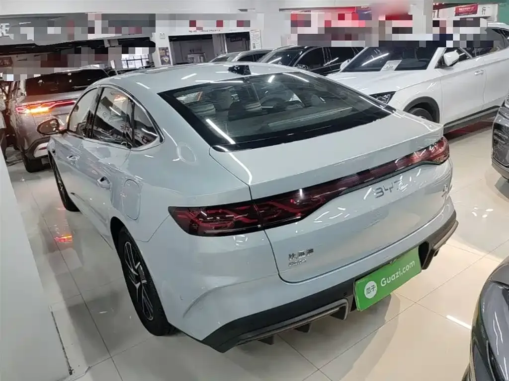 BYD Qin L — фото 3