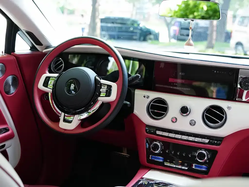 Rolls-Royce Phantom 2024 из CN, фото 10