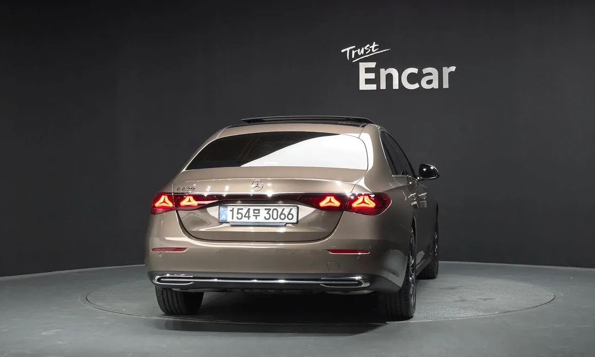 Mercedes-Benz E-Class 2025 из KR, фото 4