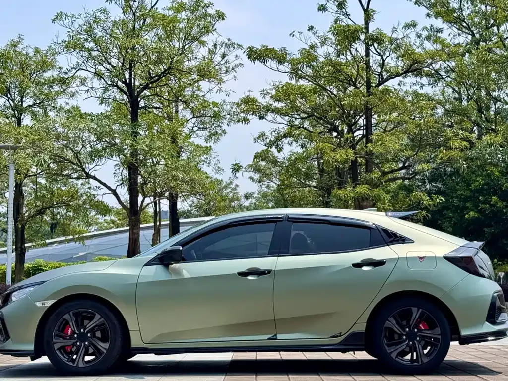 Honda Civic — фото 6