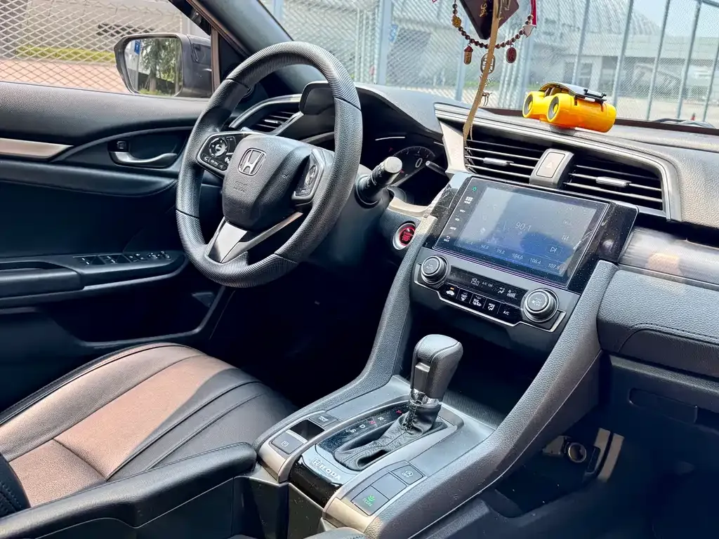 Honda Civic — фото 4