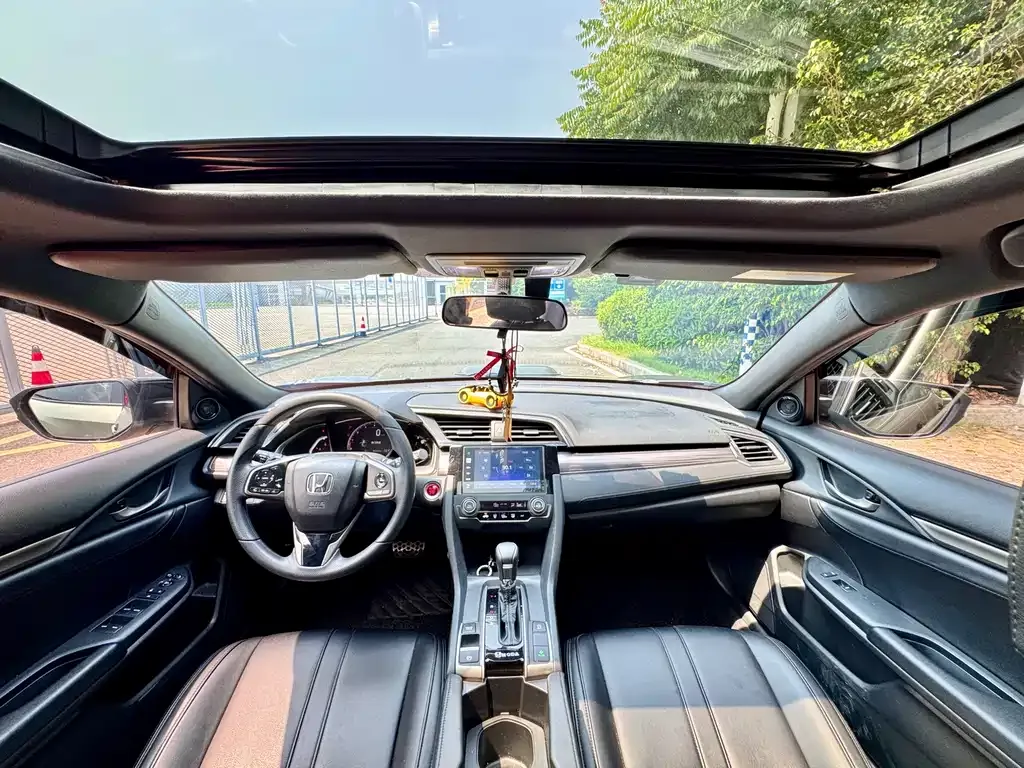 Honda Civic — фото 5