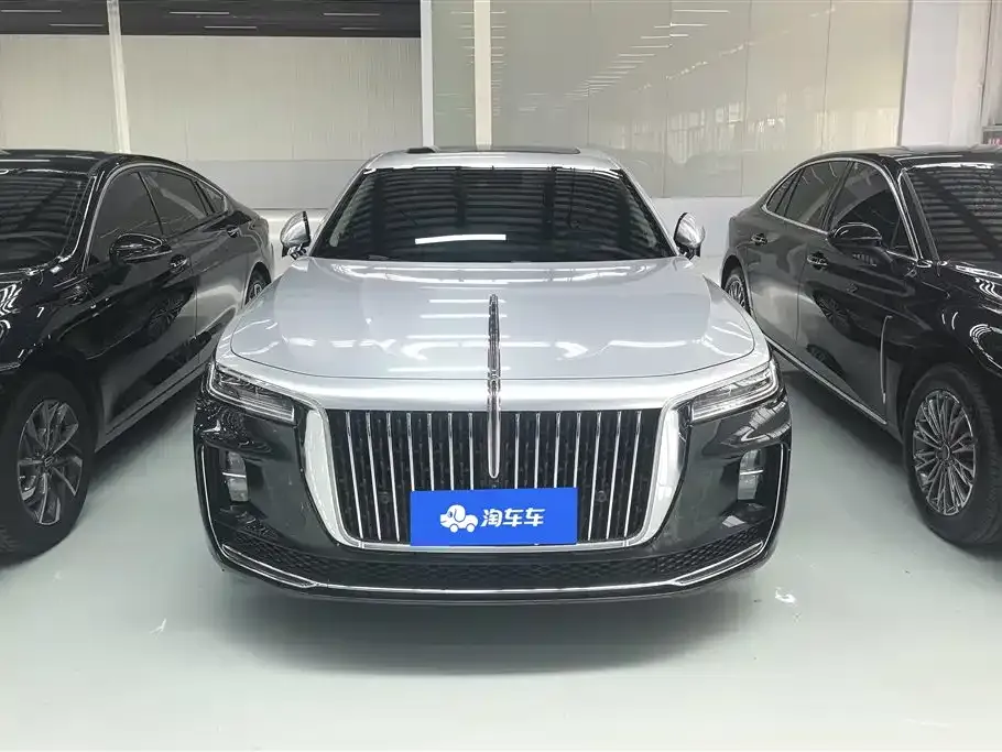 Hongqi H9 — фото 10