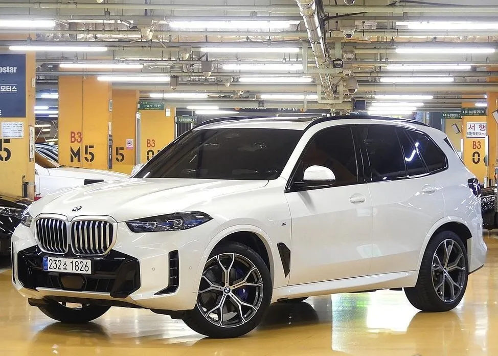 BMW X5 — фото 1