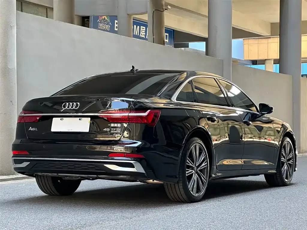 Audi A6L — фото 3