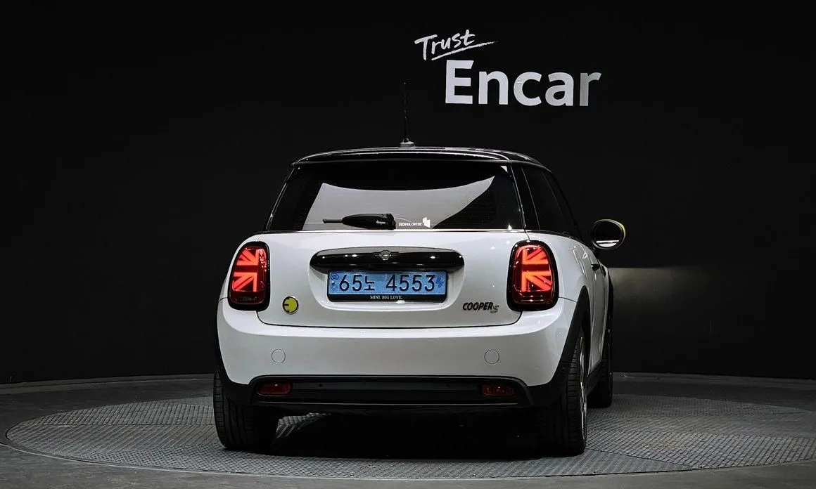 Mini Cooper 2024 из KR, фото 9