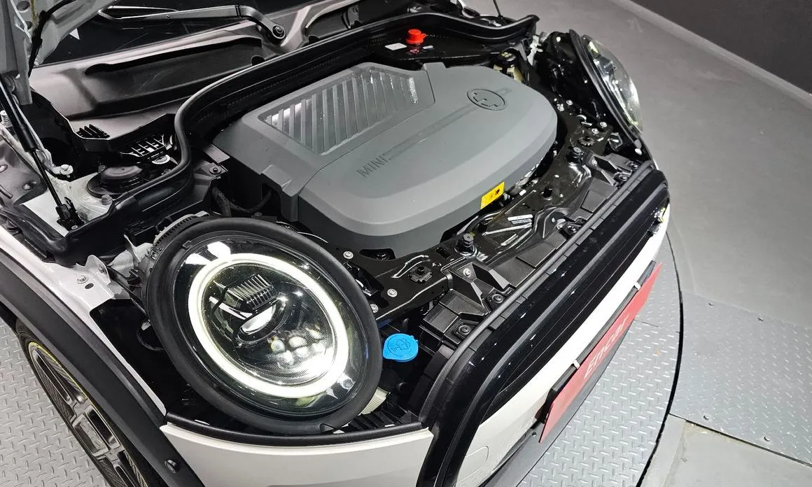 Mini Cooper 2024 из KR, фото 10