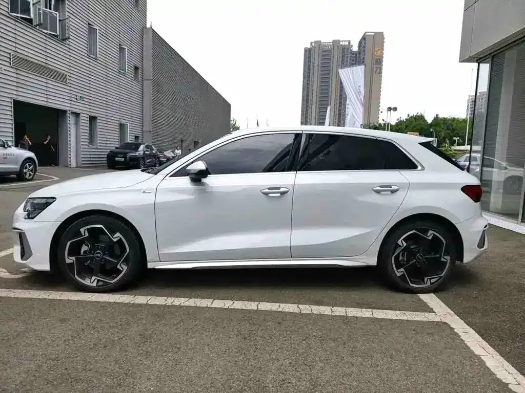 Audi A3 — фото 10