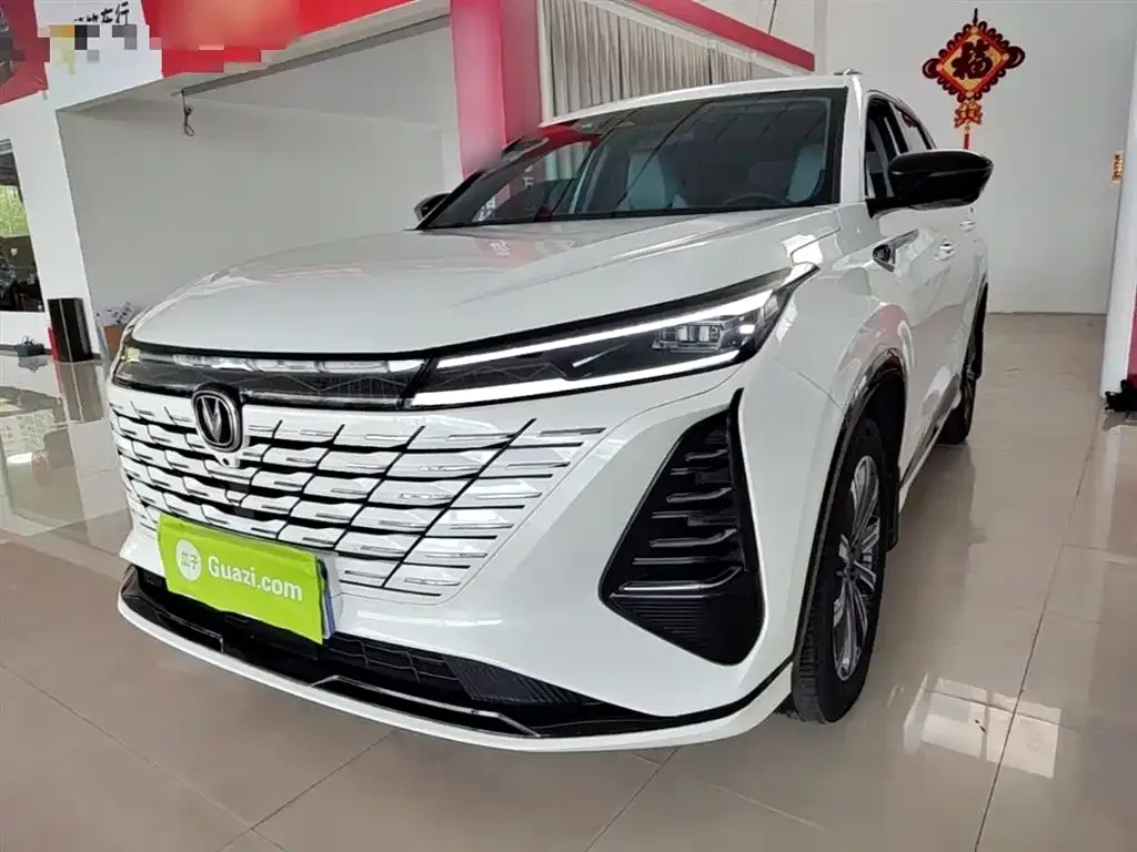 Changan CS75PLUS — фото 4