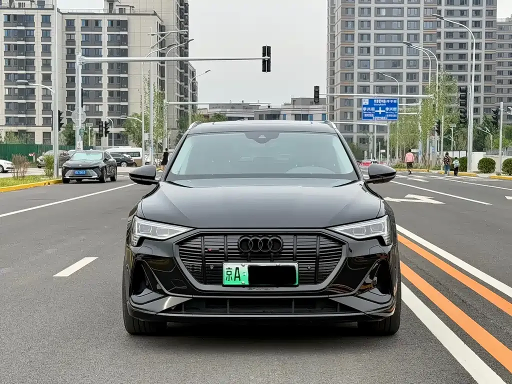Audi e-tron (Import) 2021 из CN, фото 6