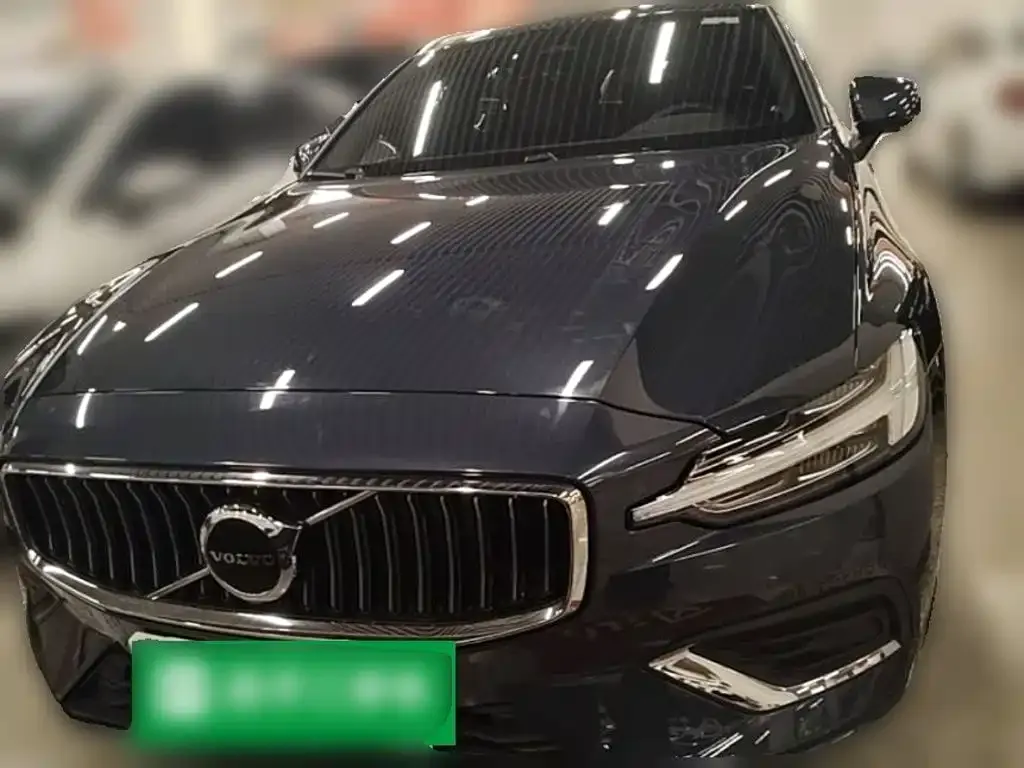 Volvo V60 2024 из CN, фото 8