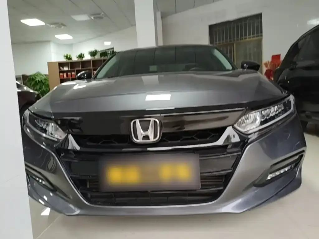 Honda Accord — фото 6