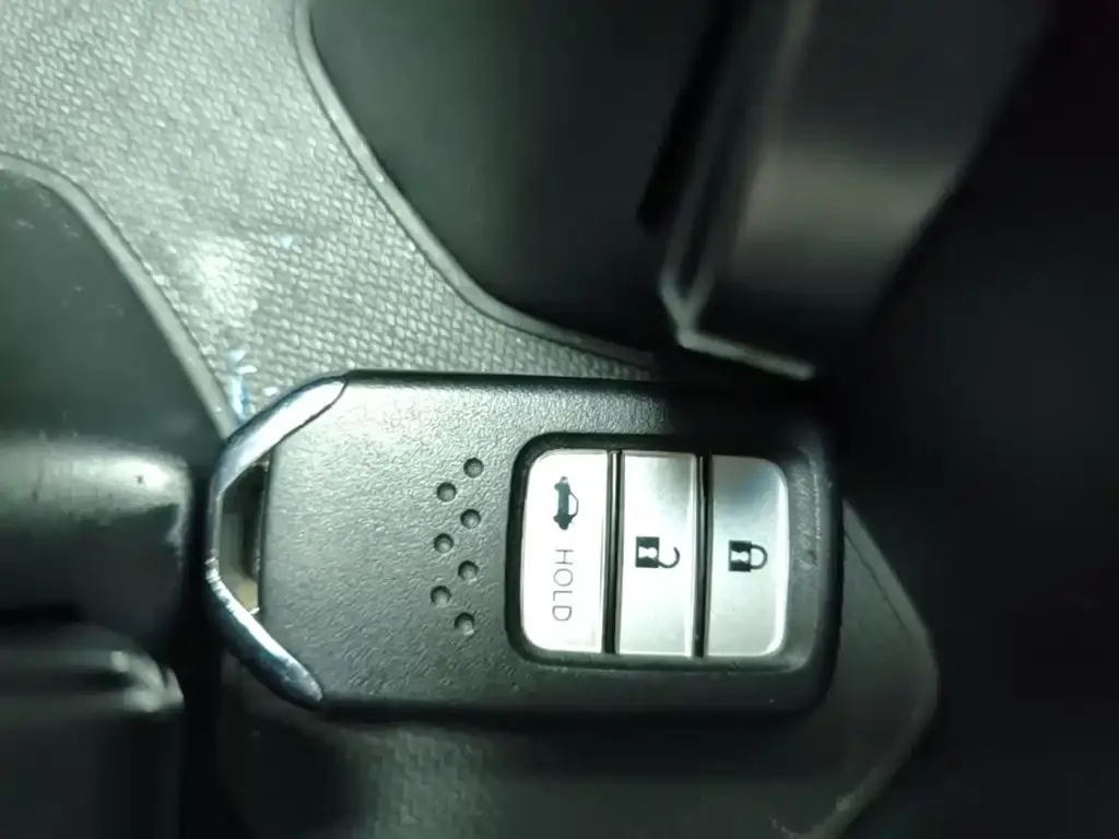 Honda Accord — фото 4