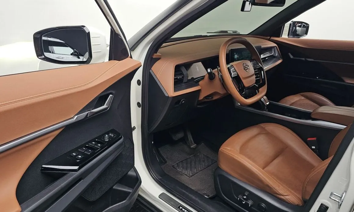 KG Mobility (Ssangyong) Torres 2023 из KR, фото 3