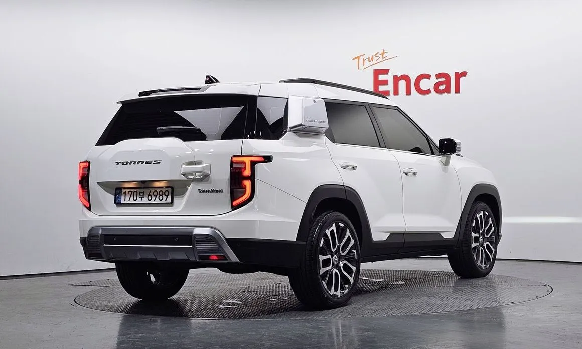 KG Mobility (Ssangyong) Torres 2023 из KR, фото 7