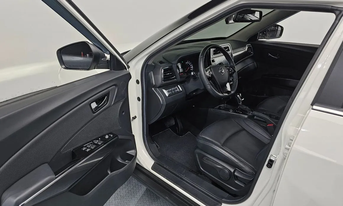 KG Mobility (Ssangyong) TIBOLI 2022 из KR, фото 9