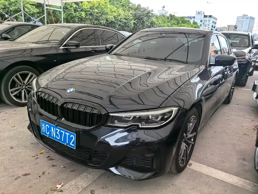 BMW 3 Series — фото 1