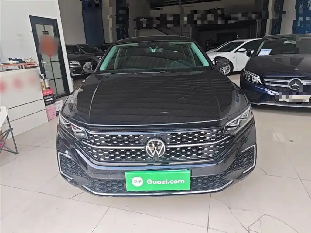 Volkswagen Passat — фото 6