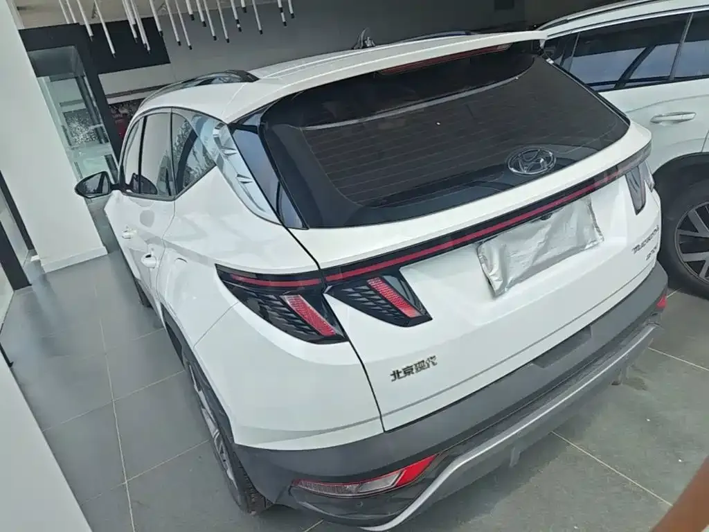 Hyundai Tucson 2023 из CN, фото 5