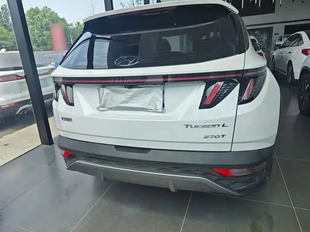 Hyundai Tucson 2023 из CN, фото 8