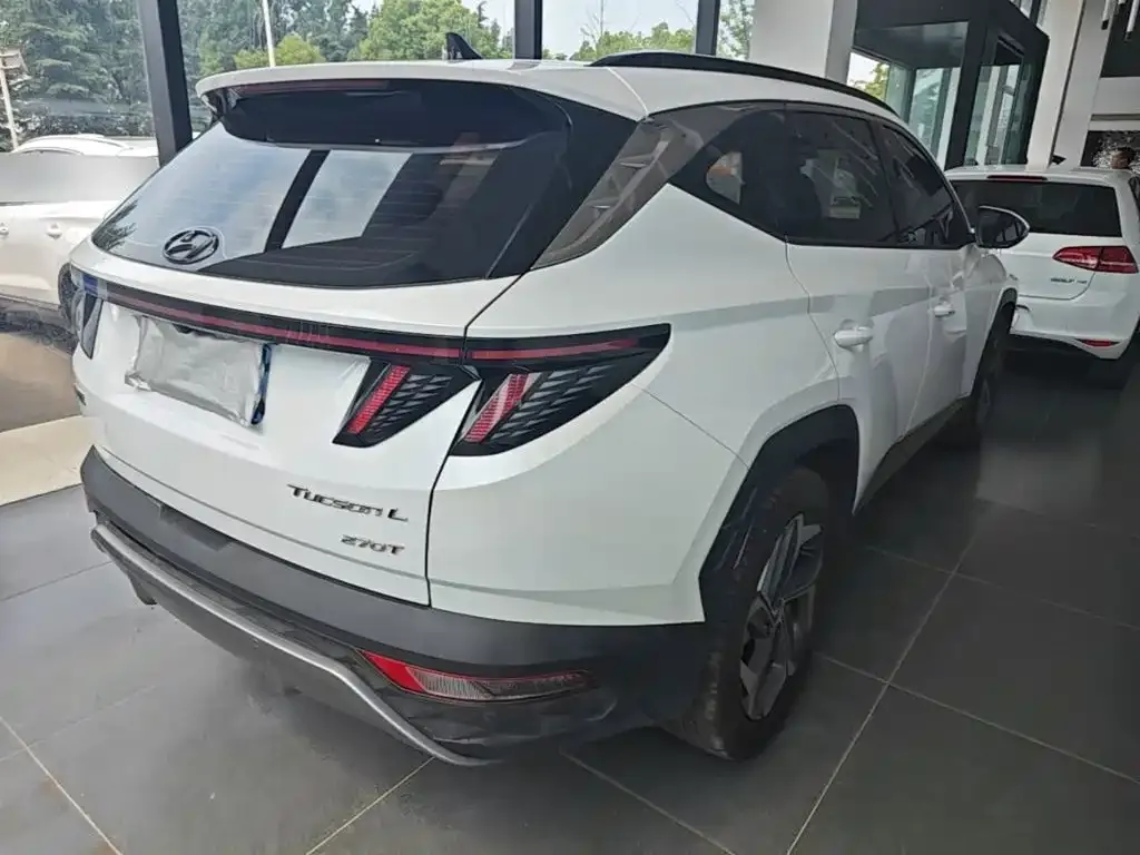Hyundai Tucson 2023 из CN, фото 4
