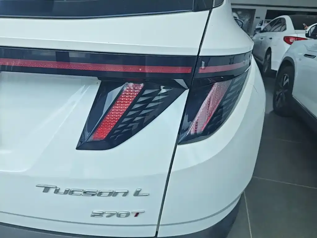 Hyundai Tucson 2023 из CN, фото 2