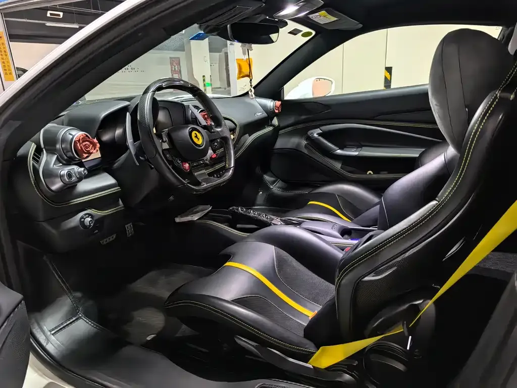 Ferrari F8 — фото 3