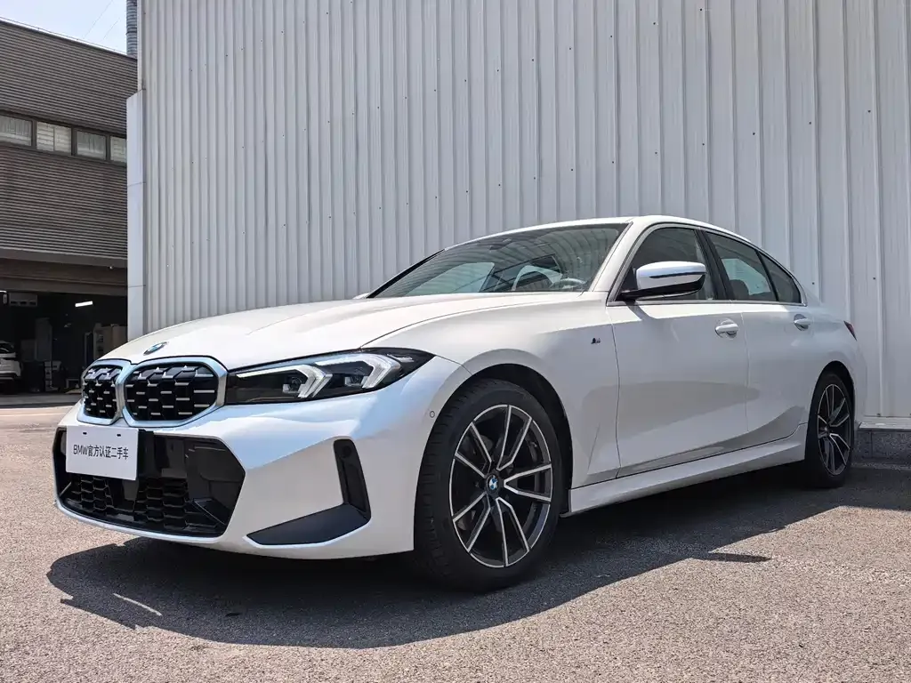 BMW 3 Series — фото 1