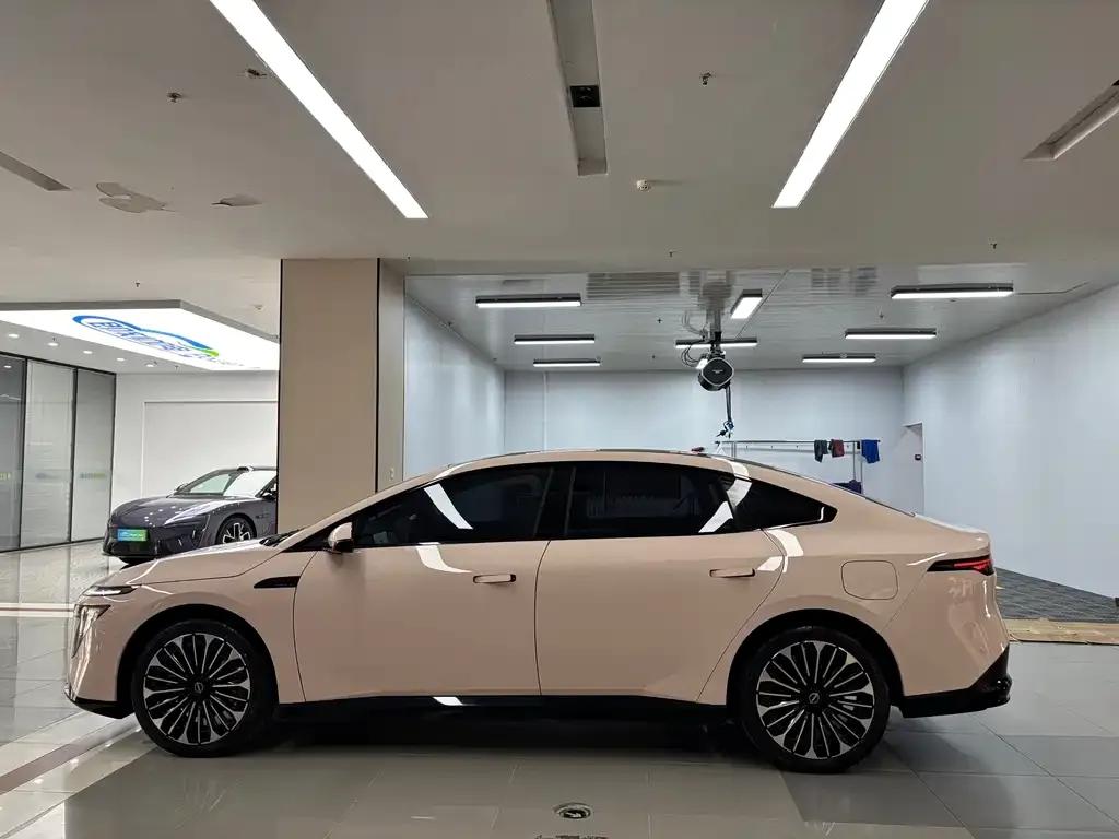 Nissan N7 2025 из CN, фото 2