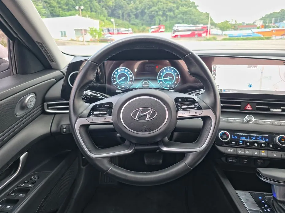 Hyundai AVANTE — фото 7