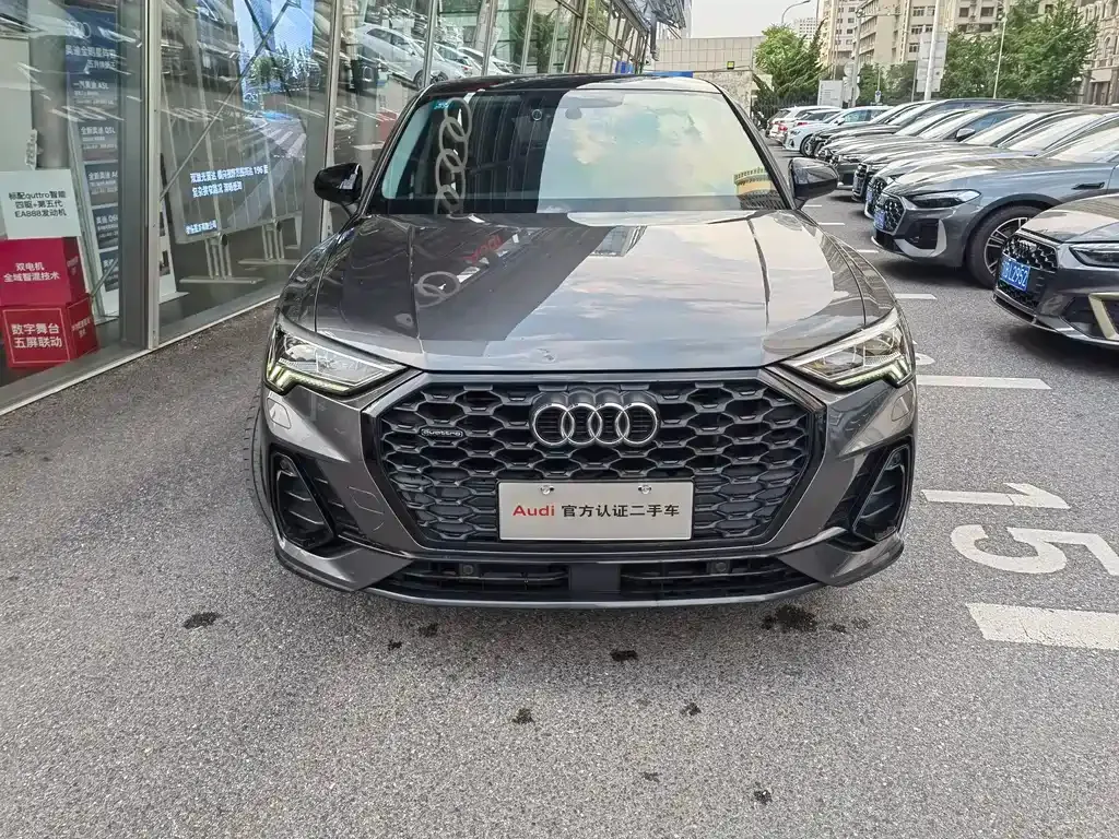 Audi Q3 Sportback — фото 6