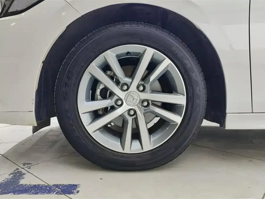 Honda Civic — фото 10