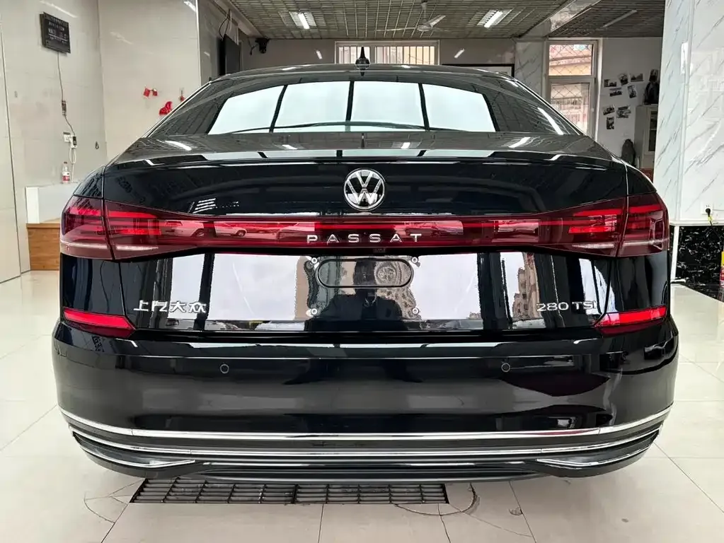 Volkswagen Passat — фото 2