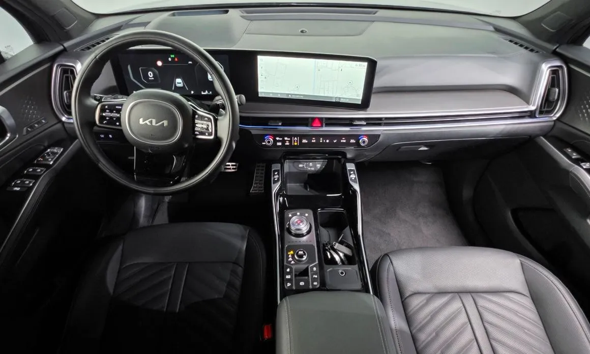 Kia Sorento — фото 6