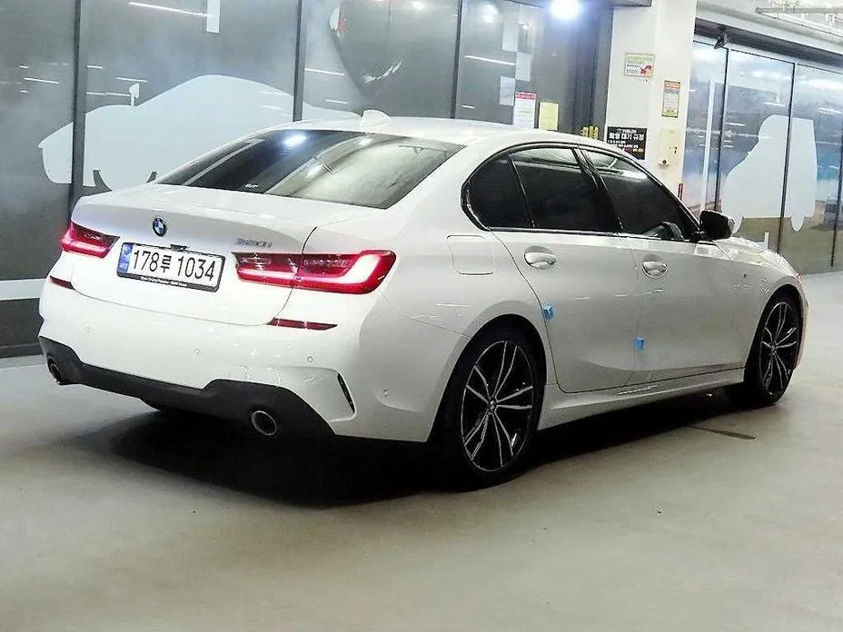BMW 3-Series 2022 из KR, фото 7