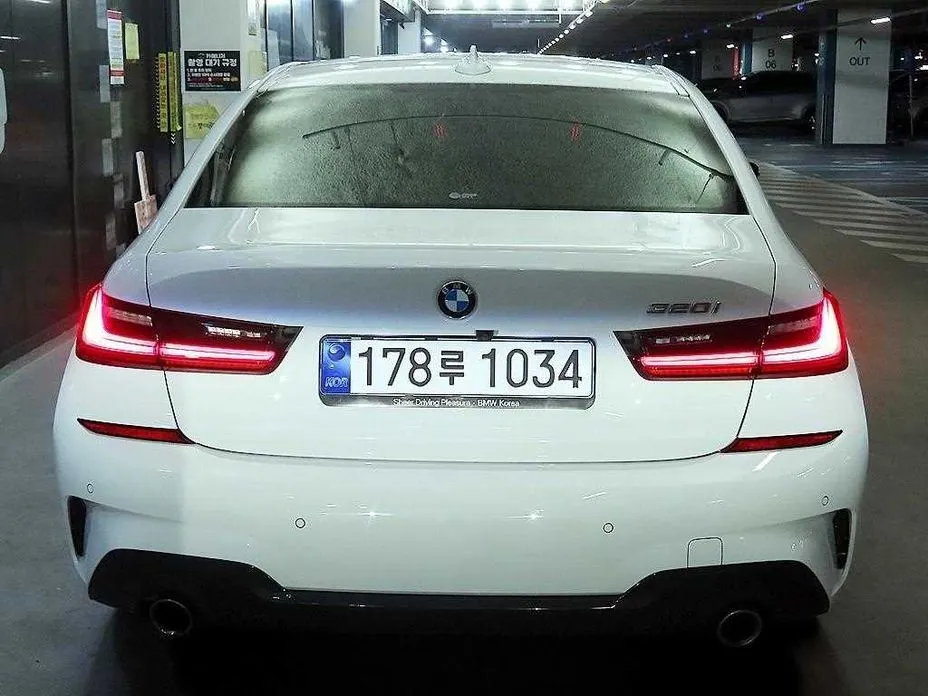 BMW 3-Series 2022 из KR, фото 6