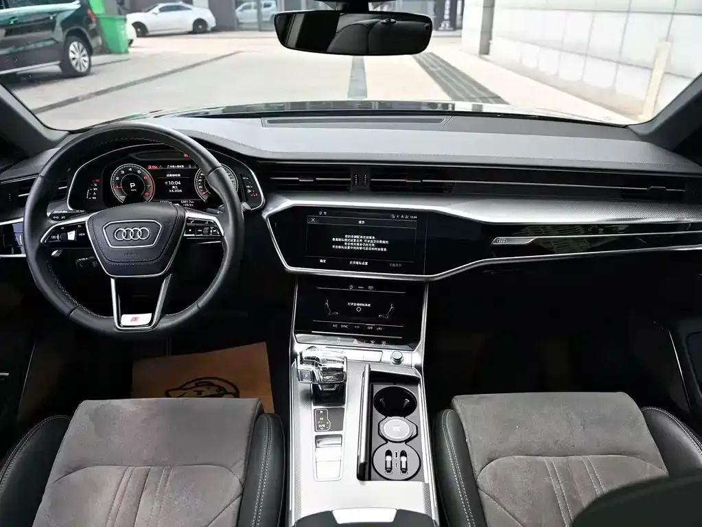 Audi A6L — фото 4