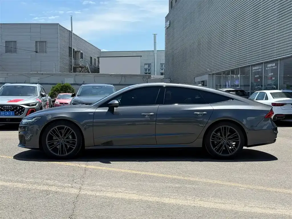 Audi A7 — фото 6