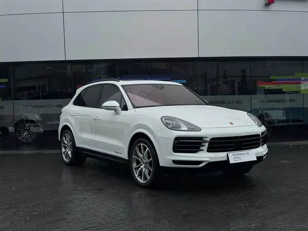 Porsche Cayenne — фото 9