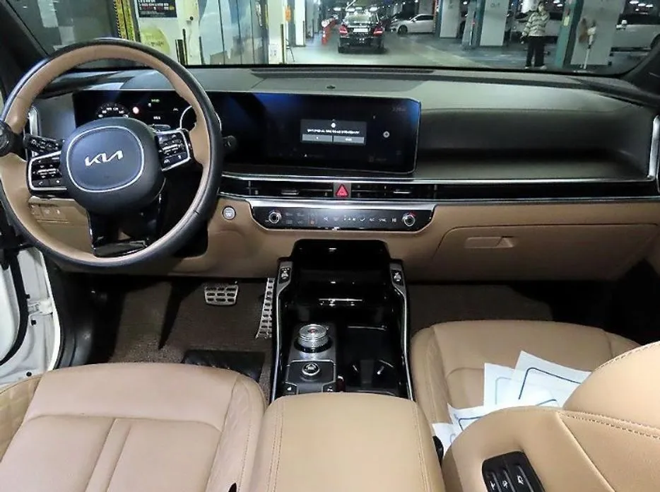 Kia Sorento — фото 5