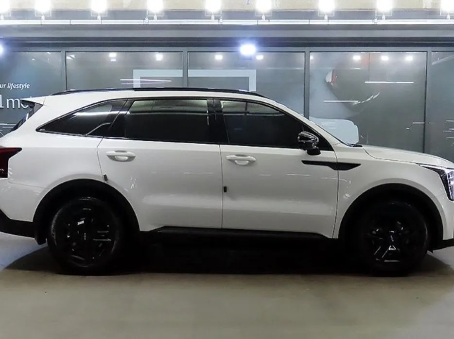 Kia Sorento — фото 9