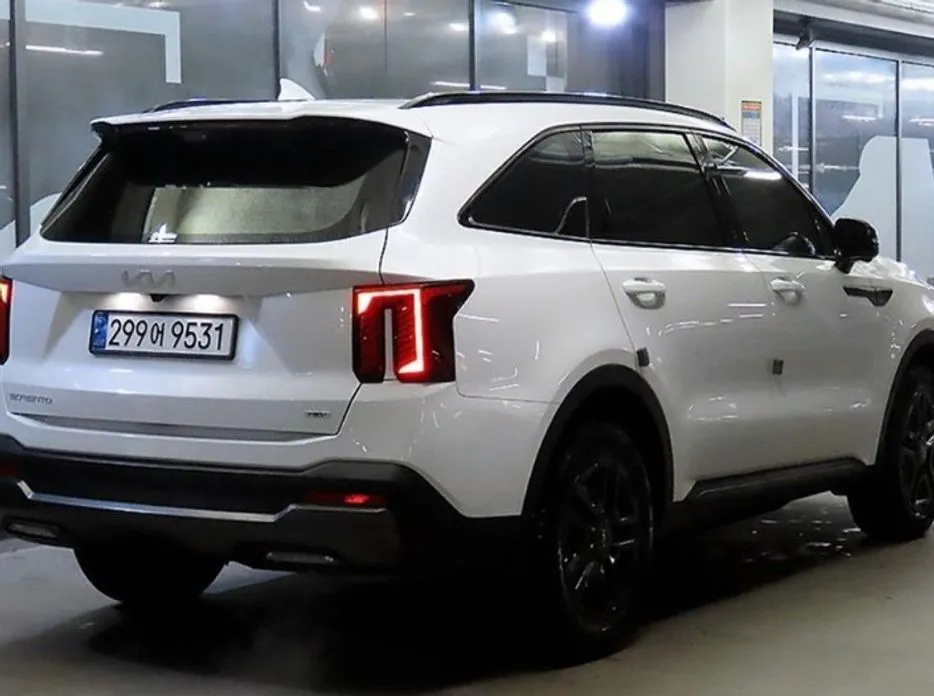 Kia Sorento — фото 3