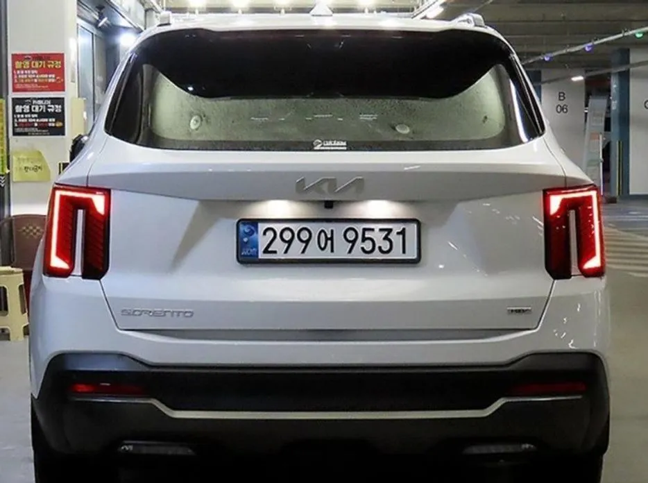 Kia Sorento — фото 4